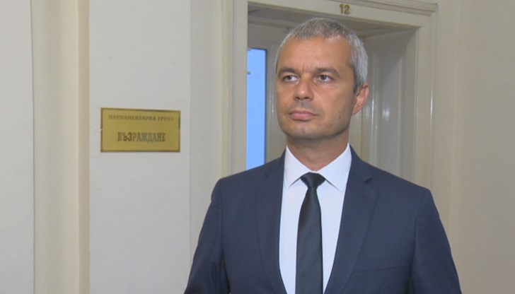 Огромната част от българското общество няма доверие на този кабинет, както няма доверие и на това НС