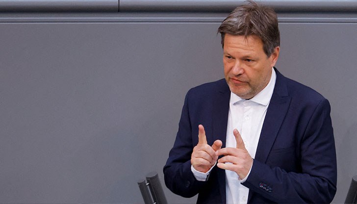 "Газпром" силно сви доставките