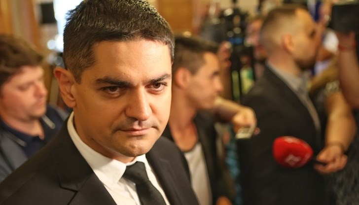 Повече от три месеца не бил влизал в контакт с лидера на „Има такъв народ“ Слави Трифонов