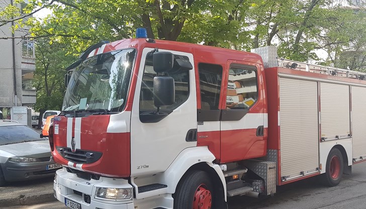 Пожарникарите са реагирали на два сигнала през изминалото денонощие Пожарникарите са реагирали на два сигнала през изминалото денонощие