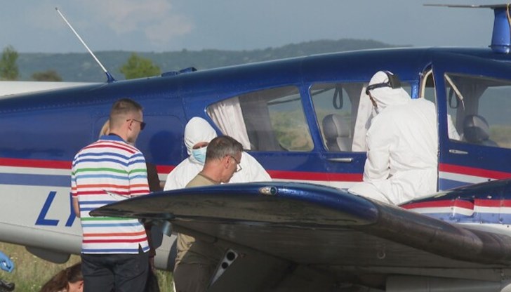 Сагата със самолета беглец направи за смях правителството, роди вицове, но поставя и сериозни въпроси