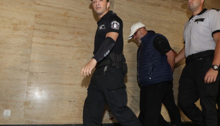 Обвиняемият заяви пред съда, че иска да излезе на свобода и че няма да се укрие