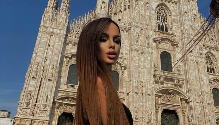 19-годишната певица чака дете от шампиона по хвърляне на копие - Марк Славов 19-годишната певица чака дете от шампиона по хвърляне на копие - Марк Славов