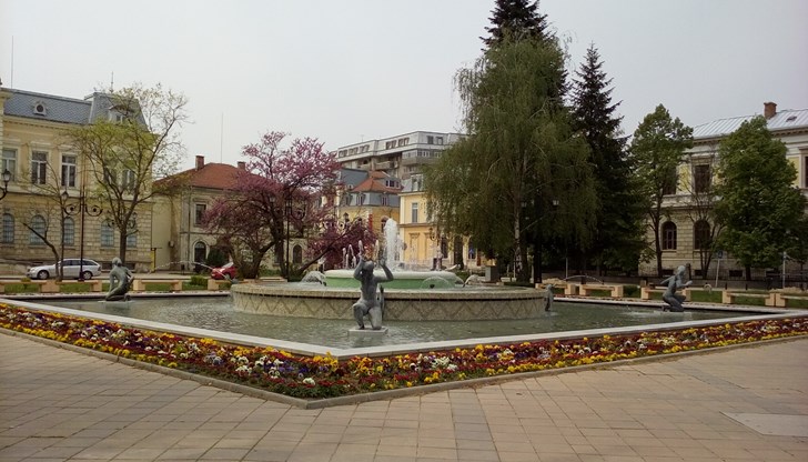 Активните случаи са 33, от които девет души са на болнично лечение Активните случаи са 33, от които девет души са на болнично лечение