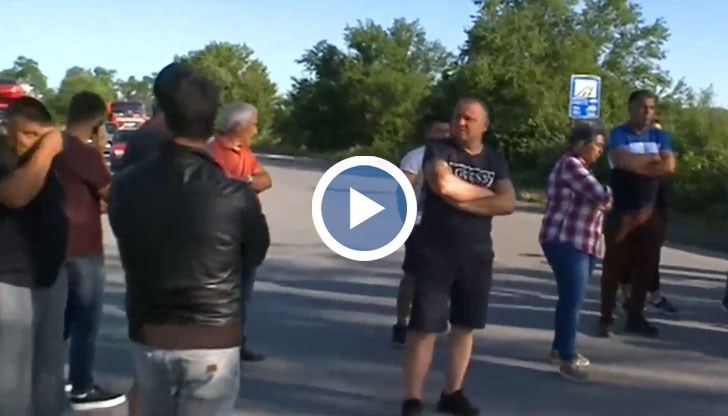 Ние вече нямаме друга работа. Оставаме на пътя, докато не ни чуят, обясни производител