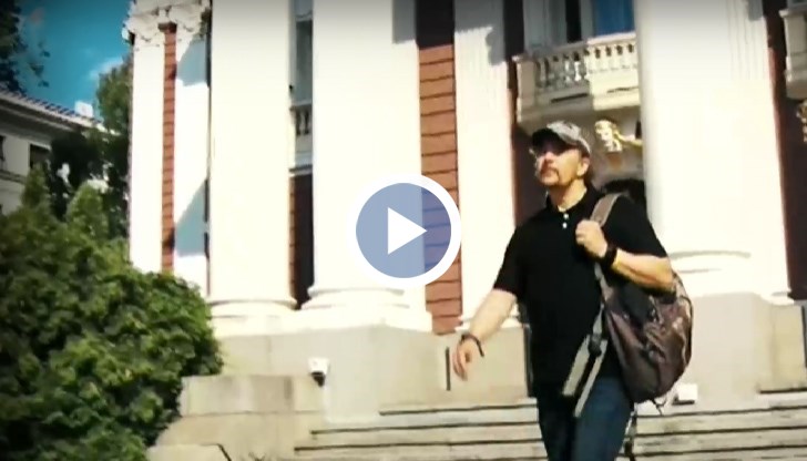 Писателят Иво Иванов се завръща у дома само веднъж в годината