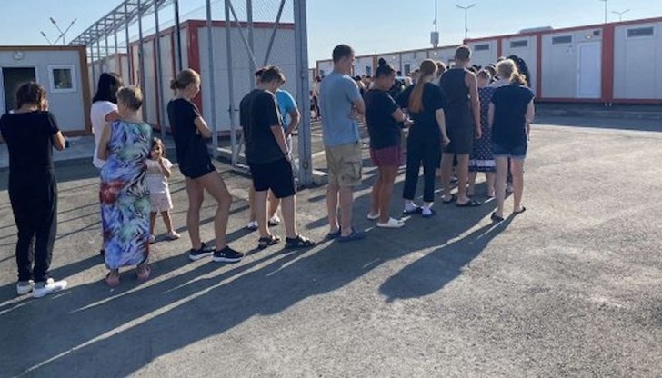 Те се оплакаха, че са спали на студено, според кмета е било горещо