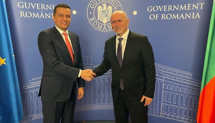 Страната ни е готова да пусне фериботната връзка Русе - Гюргево, но Букурещ се бави Страната ни е готова да пусне фериботната връзка Русе - Гюргево, но Букурещ се бави