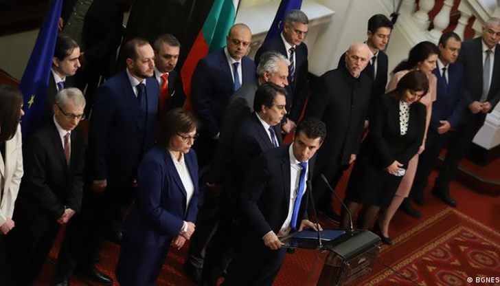 Най-вероятно ще има вот на недоверие Най-вероятно ще има вот на недоверие