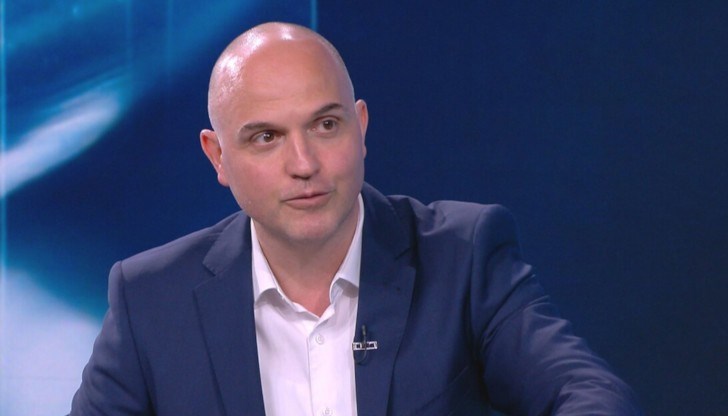 ИТН е щяло да направи коалиция с ГЕРРБ под прикритието на „експертно правителство“ с подкрепата на ДПС, но без „Възраждане“, за което „се изпуснала Ива Митева“