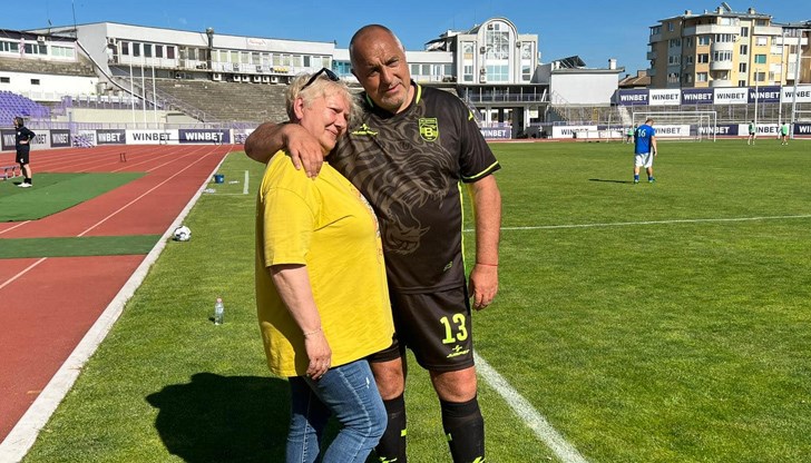 С всичките си недостатъци настоящата власт е по-добър вариант за България от избори, които да върнат ГЕРБ С всичките си недостатъци настоящата власт е по-добър вариант за България от избори, които да върнат ГЕРБ