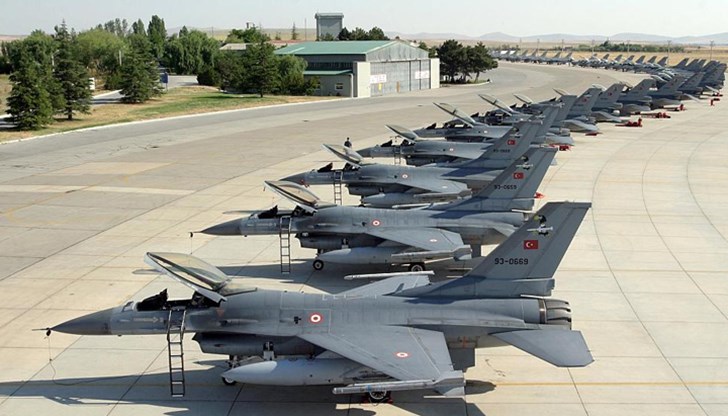 Турция се надява да получи 40 изтребителя Ф-16 от най-нова модификация