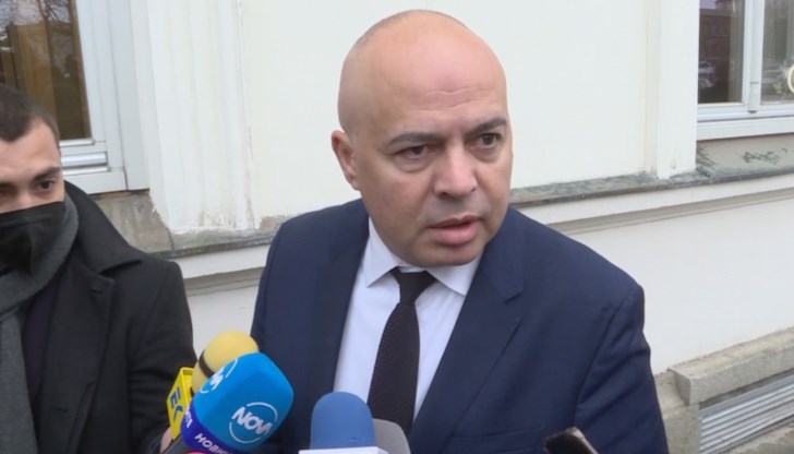 Председателят на ПГ на БСП Георги Свиленски коментира пред БНТ