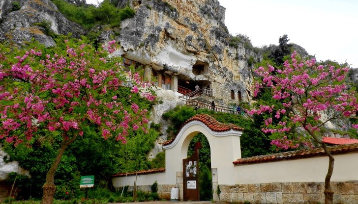 Тази година се отбелязват 800 години от основаването на уникалния скален манастир край Русе