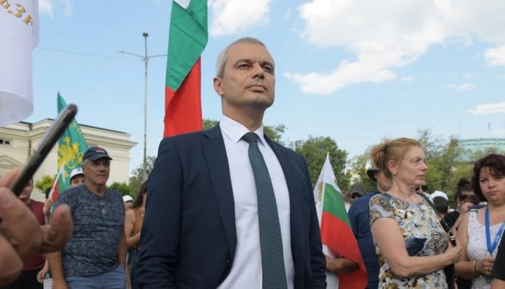 Оставка и да ходи на нови избори наесен, призова лидерът на "Възраждане"