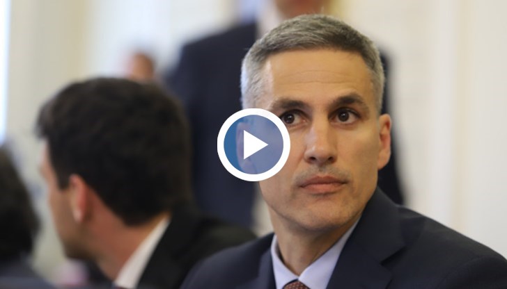 В „Продължаваме Промяната” има много подготвени членове за поста, заяви той