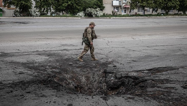 Над 3700 сгради са пострадали или напълно разрушени от руските удари Над 3700 сгради са пострадали или напълно разрушени от руските удари