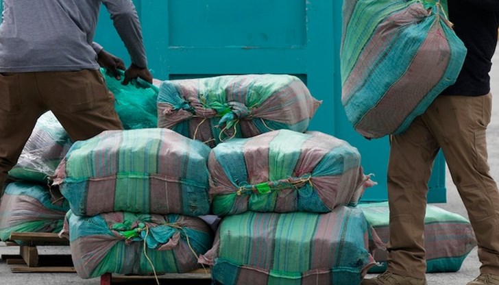 Единият е арестуван на летище София, а другият близо до дома му в Перник Единият е арестуван на летище София, а другият близо до дома му в Перник