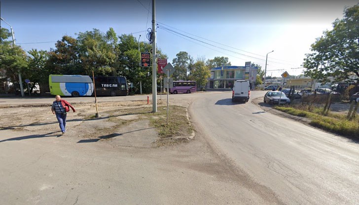 На сесията на 16 юни, общинските съветници трябва да решат за изменение на плана за улична регулация в района на кръстовище на ул. „Потсдам“ и ул. „Иван Ведър“ На сесията на 16 юни, общинските съветници трябва да решат за изменение на плана за улична регулация в района на кръстовище на ул. „Потсдам“ и ул. „Иван Ведър“