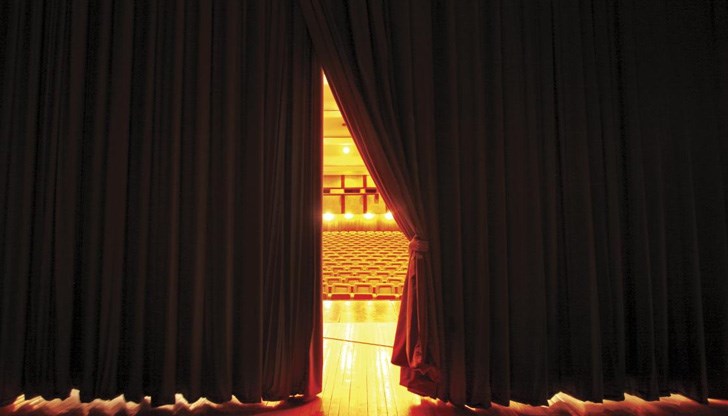 В него участват преподаватели от Италия, Гърция, Испания, Северна Македония и България В него участват преподаватели от Италия, Гърция, Испания, Северна Македония и България