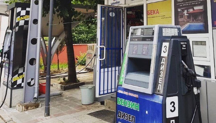 Собственик на бензиностанция Антим се възмущава от политиката на държавата в сферата на търговията с горива Собственик на бензиностанция Антим се възмущава от политиката на държавата в сферата на търговията с горива