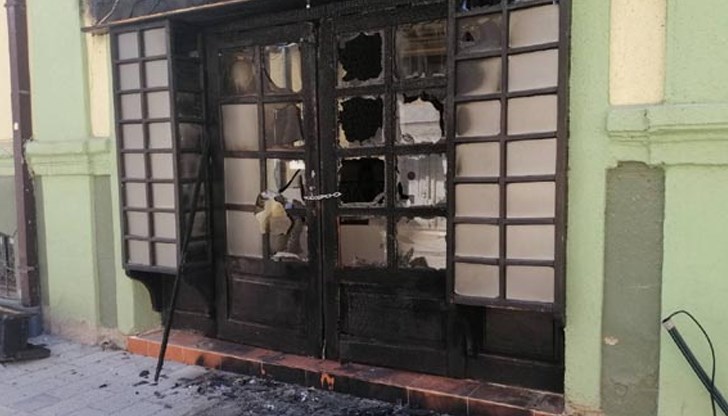 От Културен клуб „Иван Михайлов“ в Битоля изпратиха писмо до посолствата на САЩ и на страните членки на ЕС От Културен клуб „Иван Михайлов“ в Битоля изпратиха писмо до посолствата на САЩ и на страните членки на ЕС