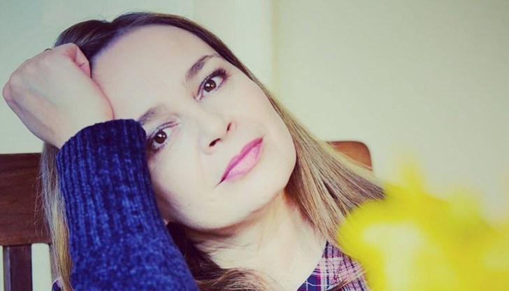 Таман начело на държавата застанаха хора като нас – образовани, възпитани, реализирани, свестни, нормални Таман начело на държавата застанаха хора като нас – образовани, възпитани, реализирани, свестни, нормални