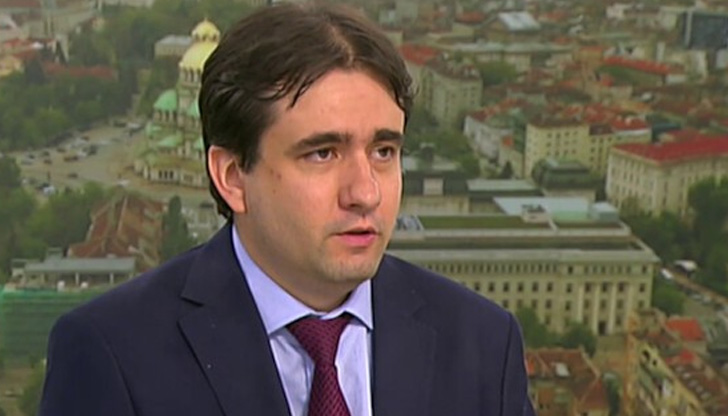 МОН, Агенцията за бежанците и КЕВР също са били мишени