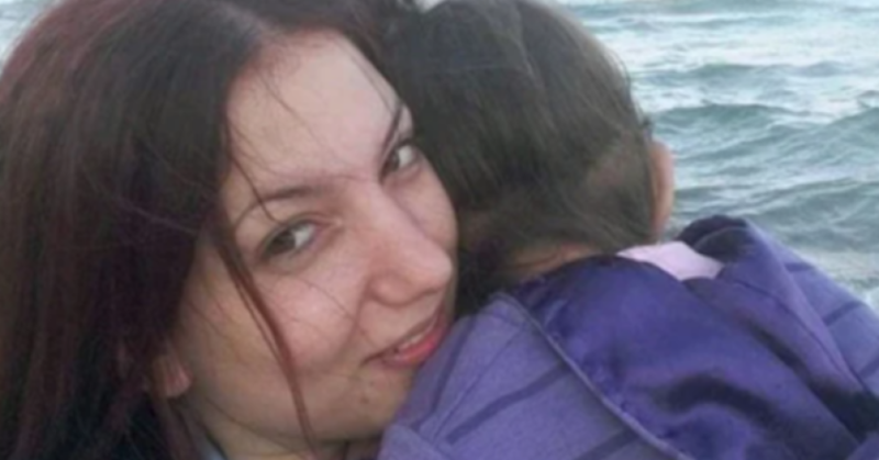 Тя се е самонаранила и е задържана за 72 часа