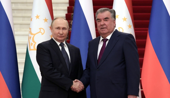 Утре Путин пътува за ТуркменистанРусия възнамерява да подобри отношенията си