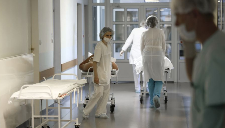 Заболяването и при двамата протича лекоПървите заразените с маймунска шарка