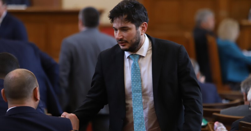 Това е шестият народен представител, който напуска групата на ИТНДепутатът