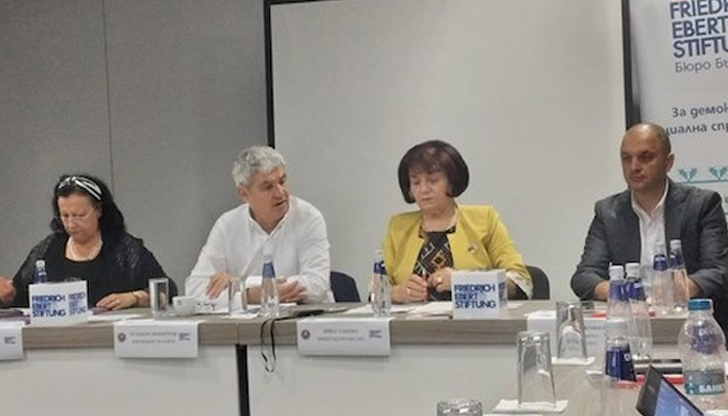 Предлага се минималната заплата да се увеличи на 760 лева