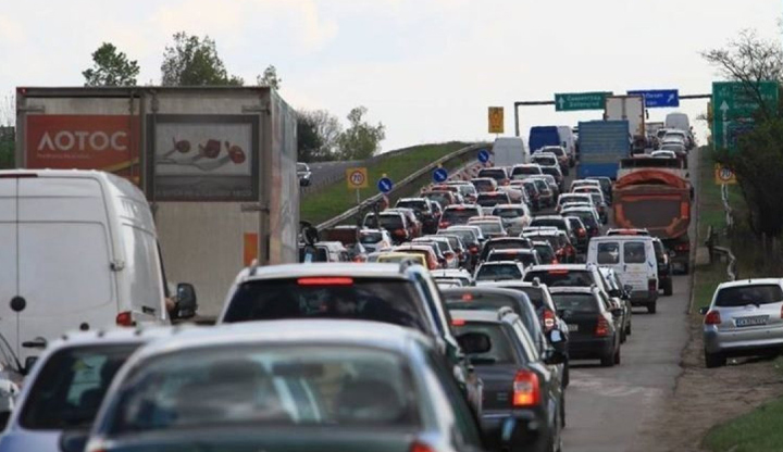 Катаджии влизат в трафика, за да следят за нарушителиЗасилен контрол