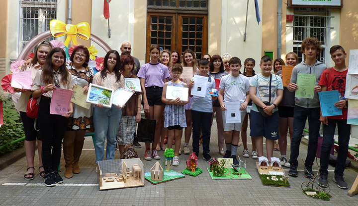 Десети юбилеен конкурс &bdquo;Мисли в зелено&ldquo; в ПГДВА &bdquo;Йосиф Вондрак&ldquo;Повод