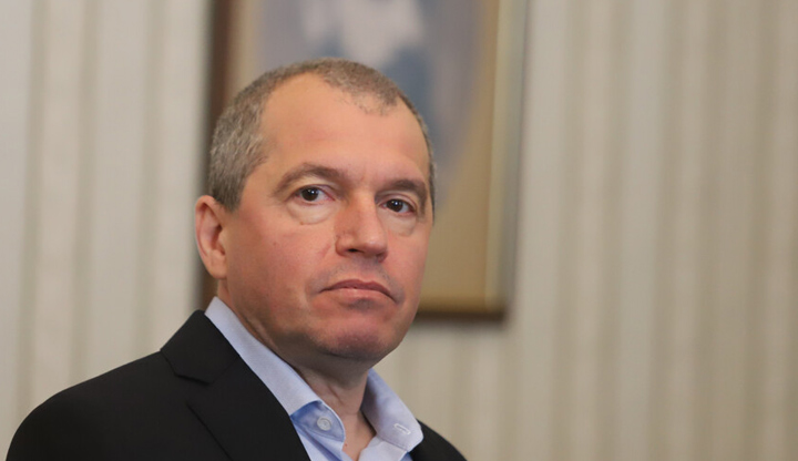 Радвам се, че БСП постъпват правилно, заяви председател на ПГ