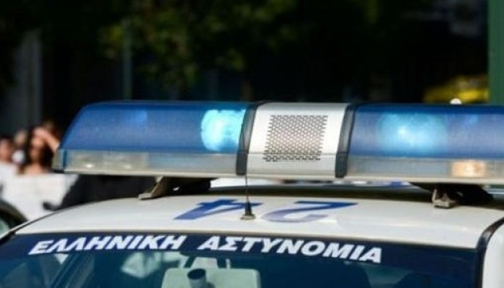 Нелегален мигрант загина, а други 16 души са в болница