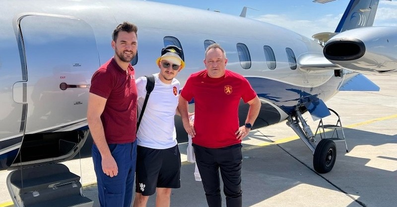 Националът претърпя операция след катастрофа в ГрузияНационалът Тодор Неделев пристигна