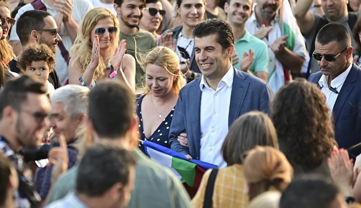 Този вот беше малка стъпка от дълъг път, ще си