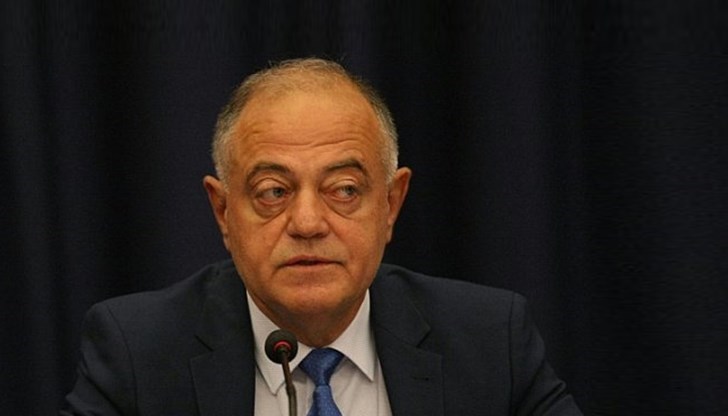 Накратко В момента в България се провежда остра операция на