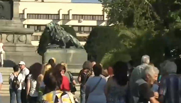 Протест срещу изгонването на руски дипломати се провежда в този