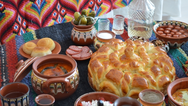 Рецептите на баба с нов животФестивал на традициите под наслов