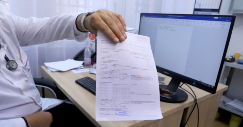 След три дни проблеми с получаването на електронни лекарски направления