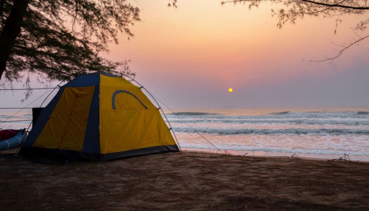 Малки морски селища чакат срив на приходите от туризъм заради