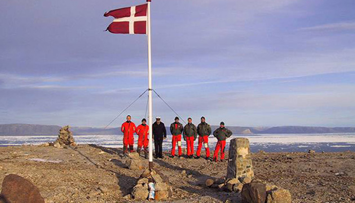 Дания и Канада поделиха малкия остров Ханс и сложиха край