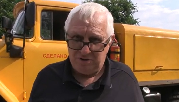 Ретро коли, мотори и камиони от България и Румъния се