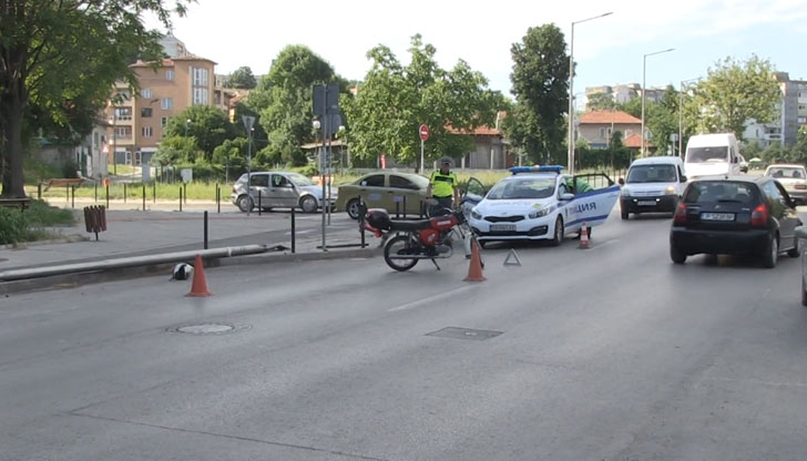 69-годишен моторист бе блъснат от лек автомобил в РусеИнцидентът е