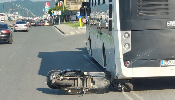 Той е настанен в „Пирогов“, а виновникът за инцидента изчезнаТежък