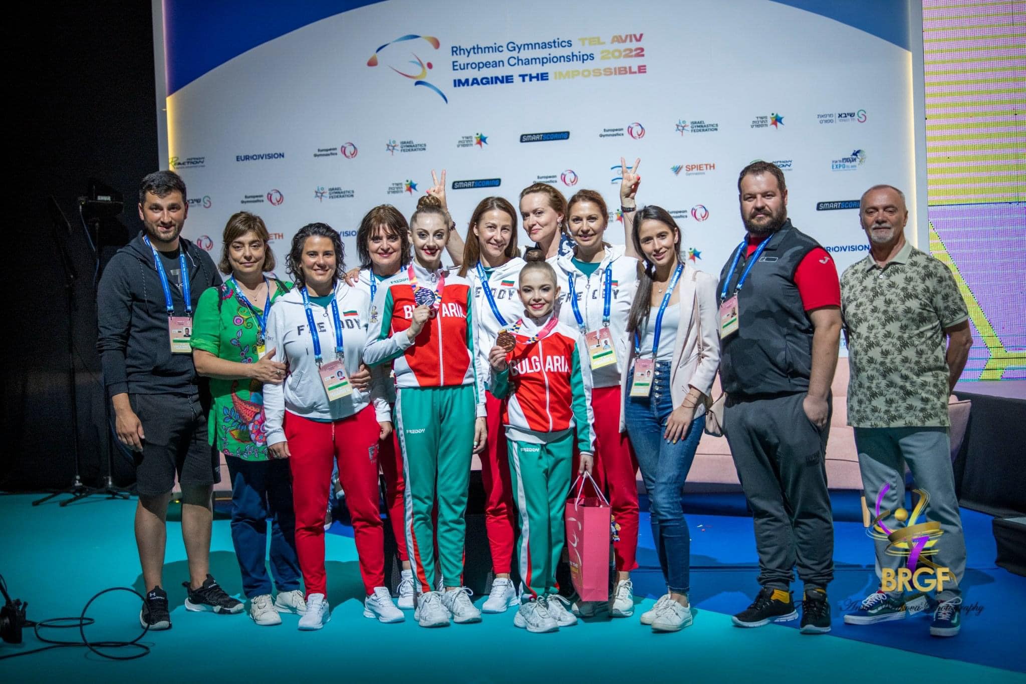 Двама се карат, трети печели!Сребърен и бронзов медал в многобоя