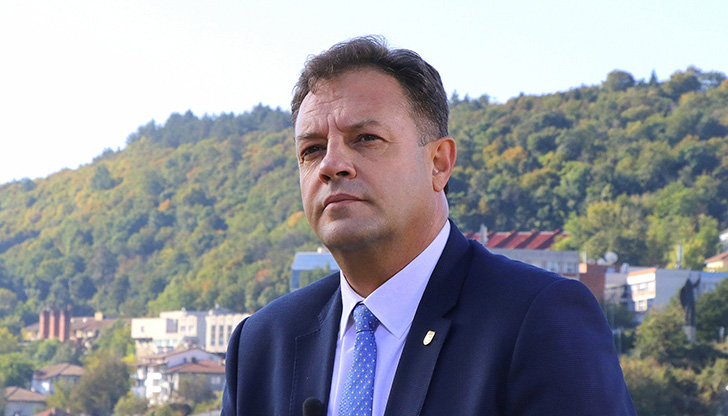 "Правителството не се интересува от общините и нас ни няма